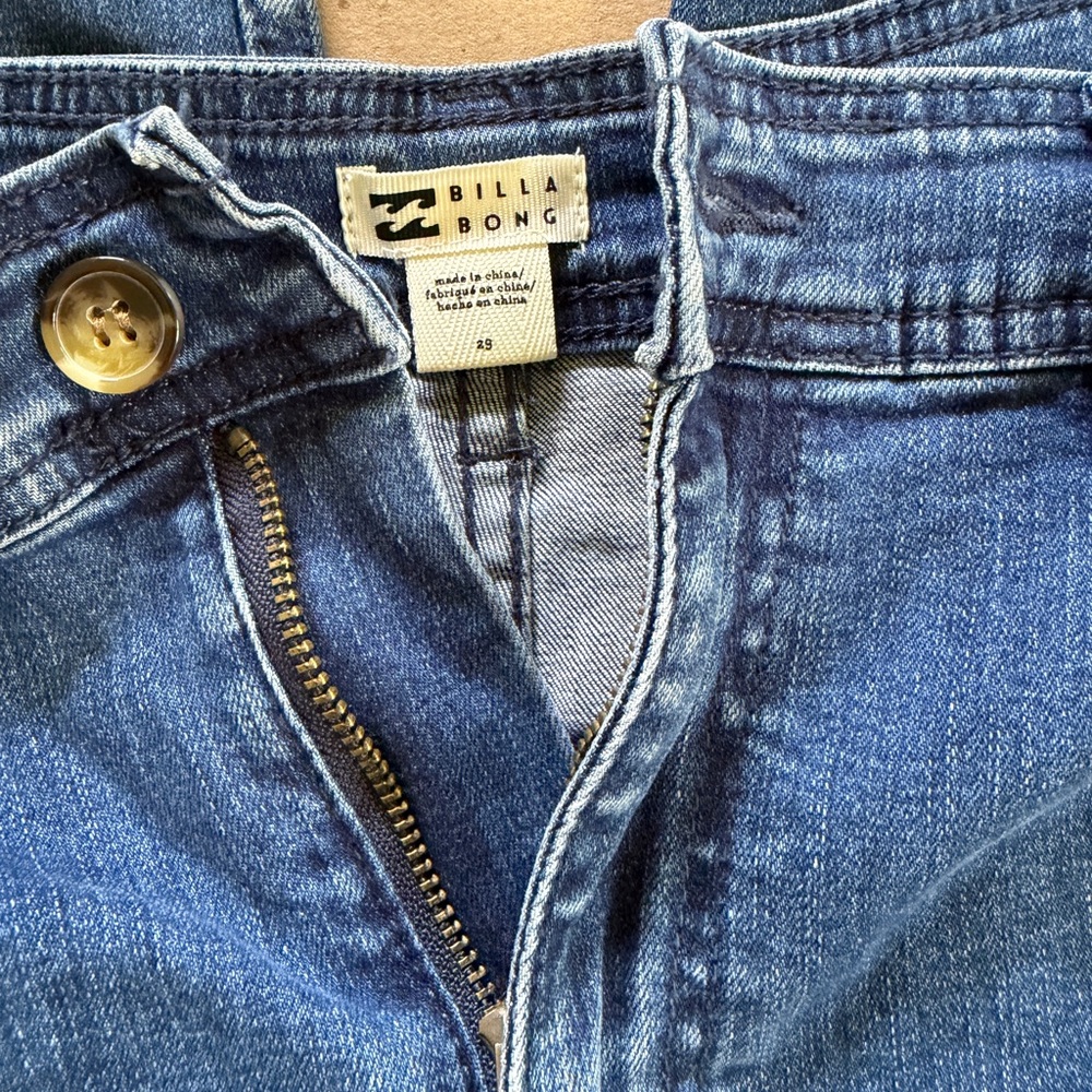 Billabong Flare Blue Denim Jeans with Button Fly - Picture 3 of 4